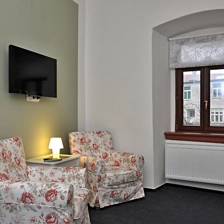 Pension Pod věží Kolín Exterior foto