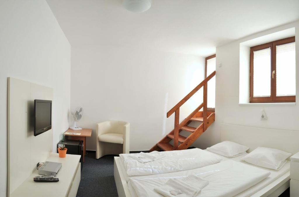 Pension Pod věží Kolín Habitación foto